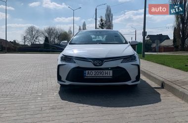 Седан Toyota Corolla 2019 в Луцьку
