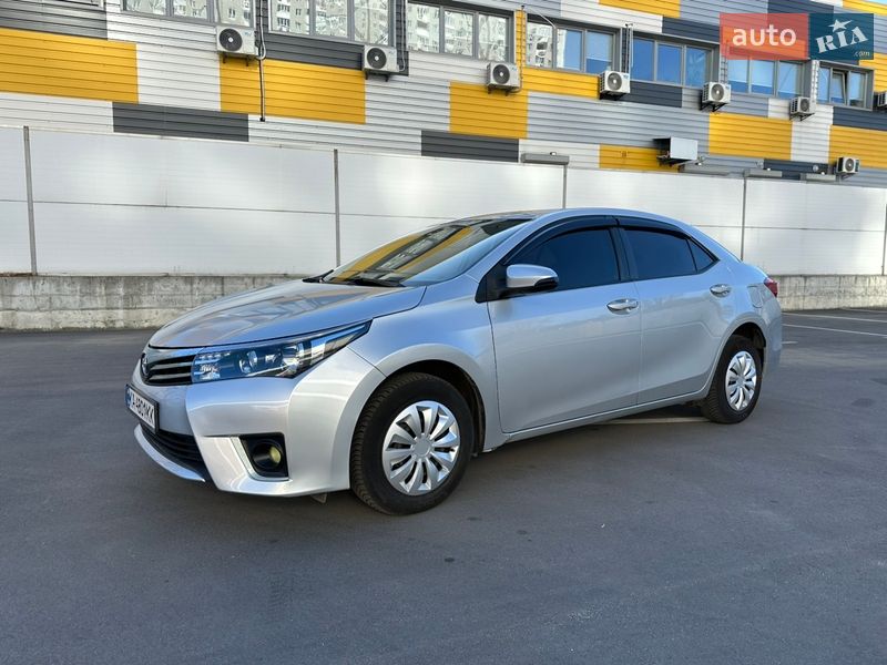 Toyota Corolla 2014