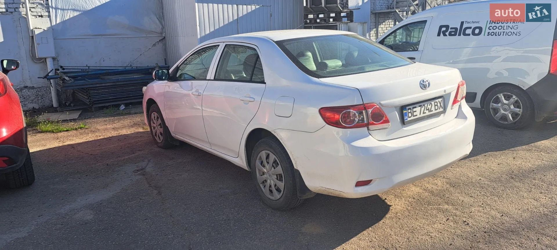 2010 Toyota Corolla - мініатюра 27