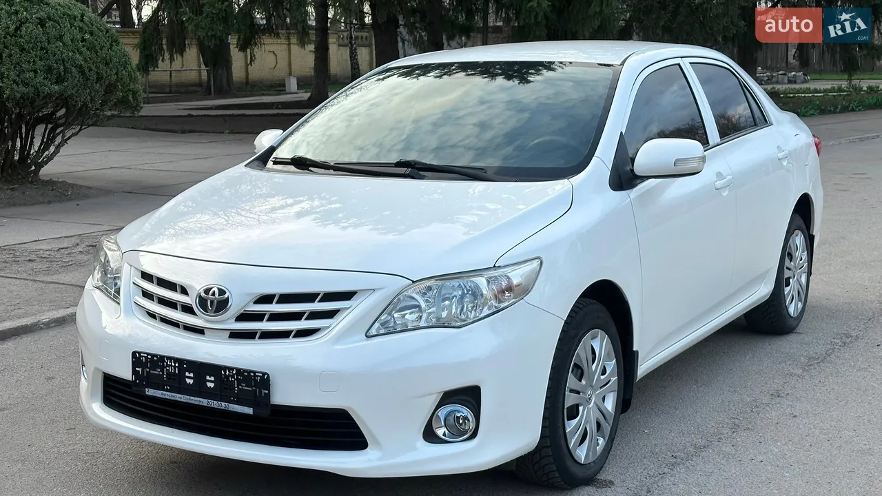 2013 Toyota Corolla - мініатюра 8