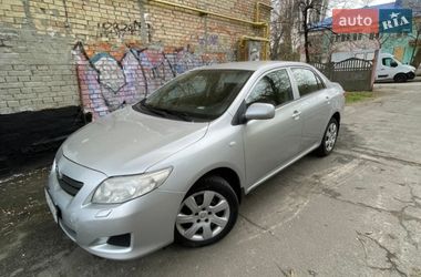 Седан Toyota Corolla 2008 в Києві