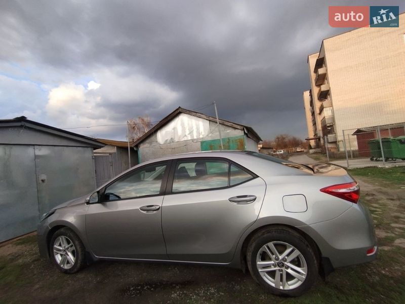 Седан Toyota Corolla 2018 в Лебедині фото 2 Седан Toyota Corolla 2018 в Лебедині