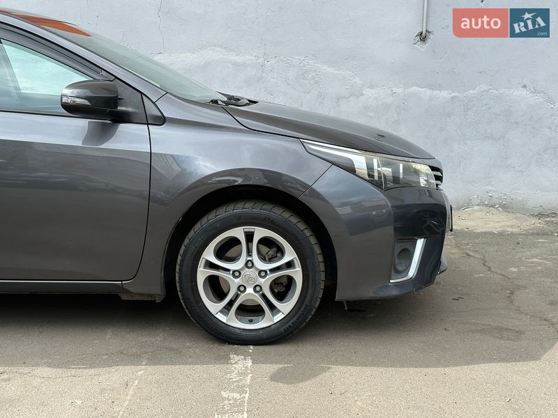 Седан Toyota Corolla 2014 в Одессе фото 18 Седан Toyota Corolla 2014 в Одессе