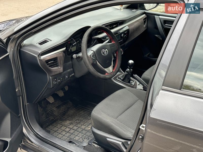 Седан Toyota Corolla 2014 в Одессе фото 32 Седан Toyota Corolla 2014 в Одессе