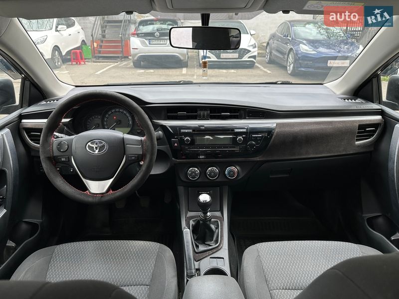 Седан Toyota Corolla 2014 в Одессе фото 39 Седан Toyota Corolla 2014 в Одессе