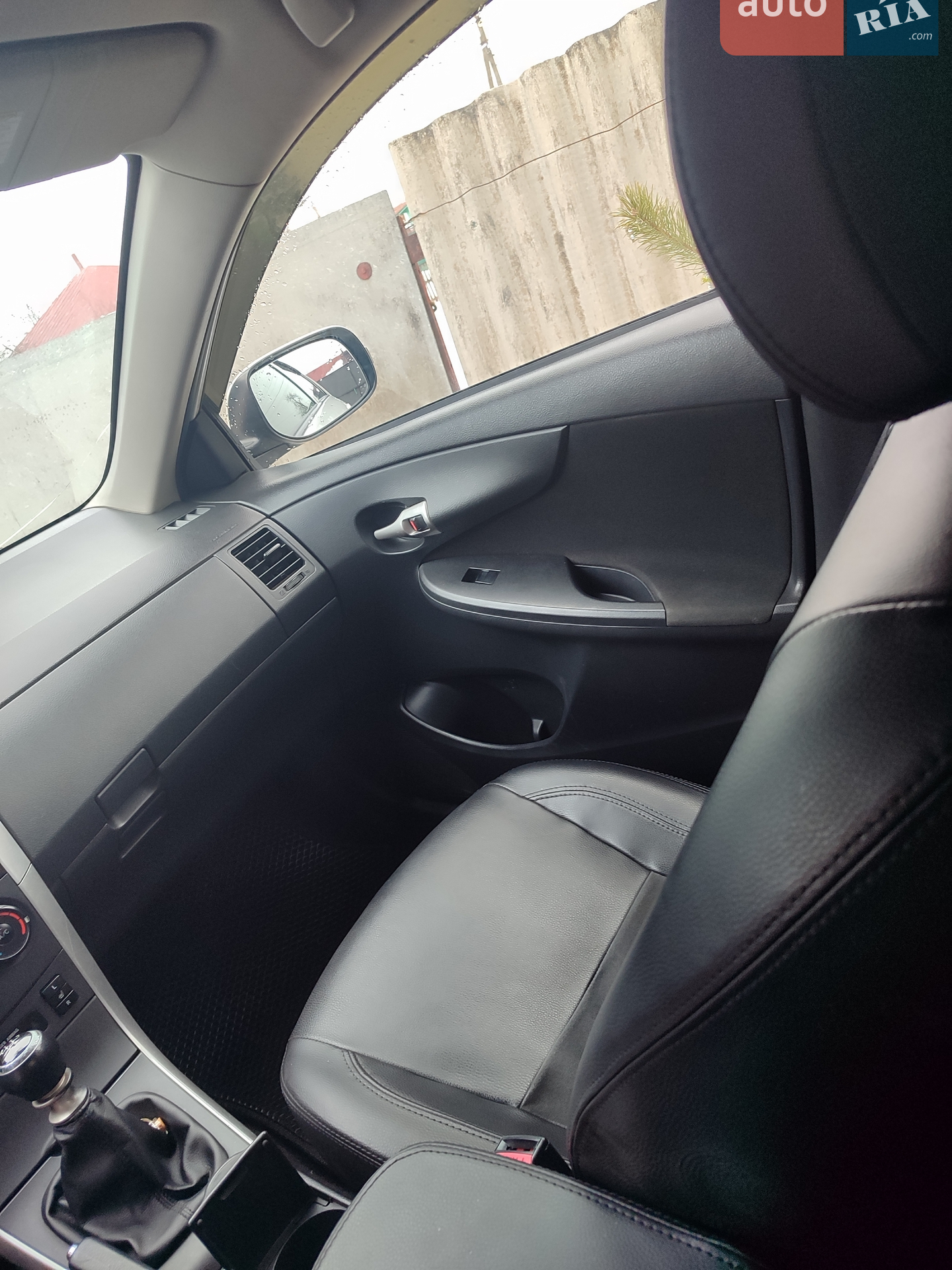 2011 Toyota Corolla - мініатюра 14