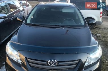 Седан Toyota Corolla 2009 в Хмельницькому