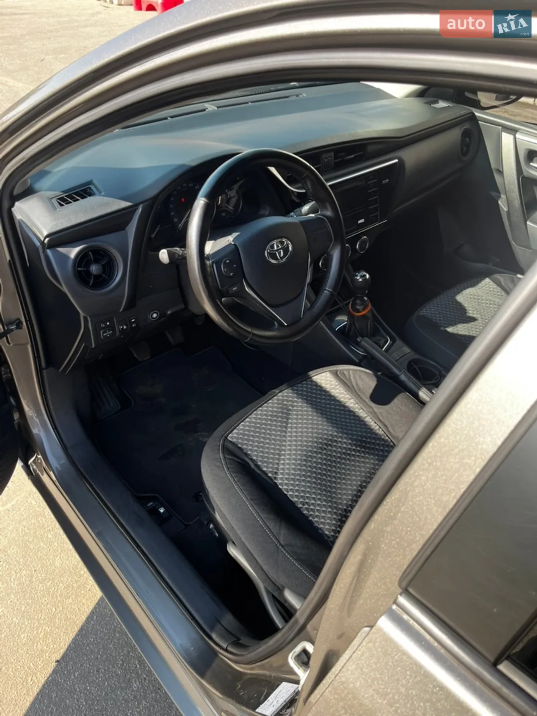 2017 Toyota Corolla - мініатюра 19