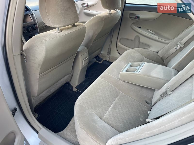 Седан Toyota Corolla 2008 в Киеве