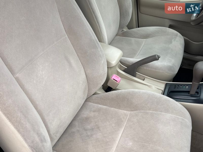 Седан Toyota Corolla 2006 в Одессе