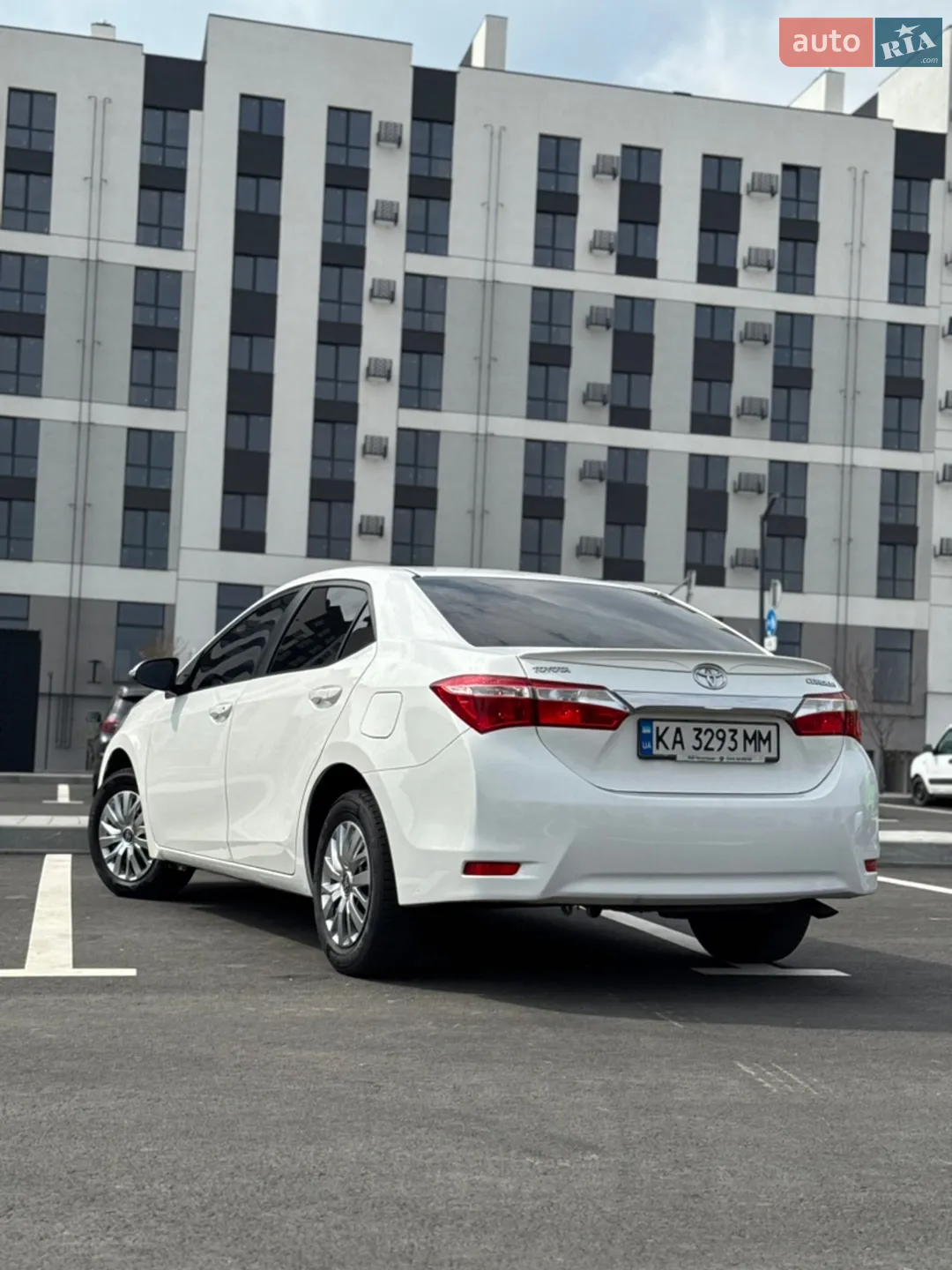 2013 Toyota Corolla - мініатюра 17