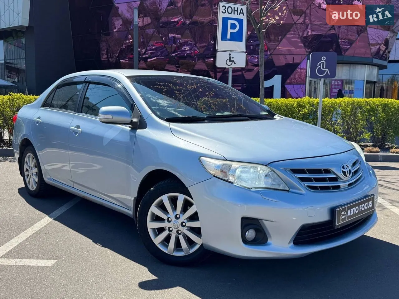 2010 Toyota Corolla - мініатюра 18