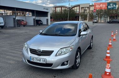Седан Toyota Corolla 2008 в Ужгороді
