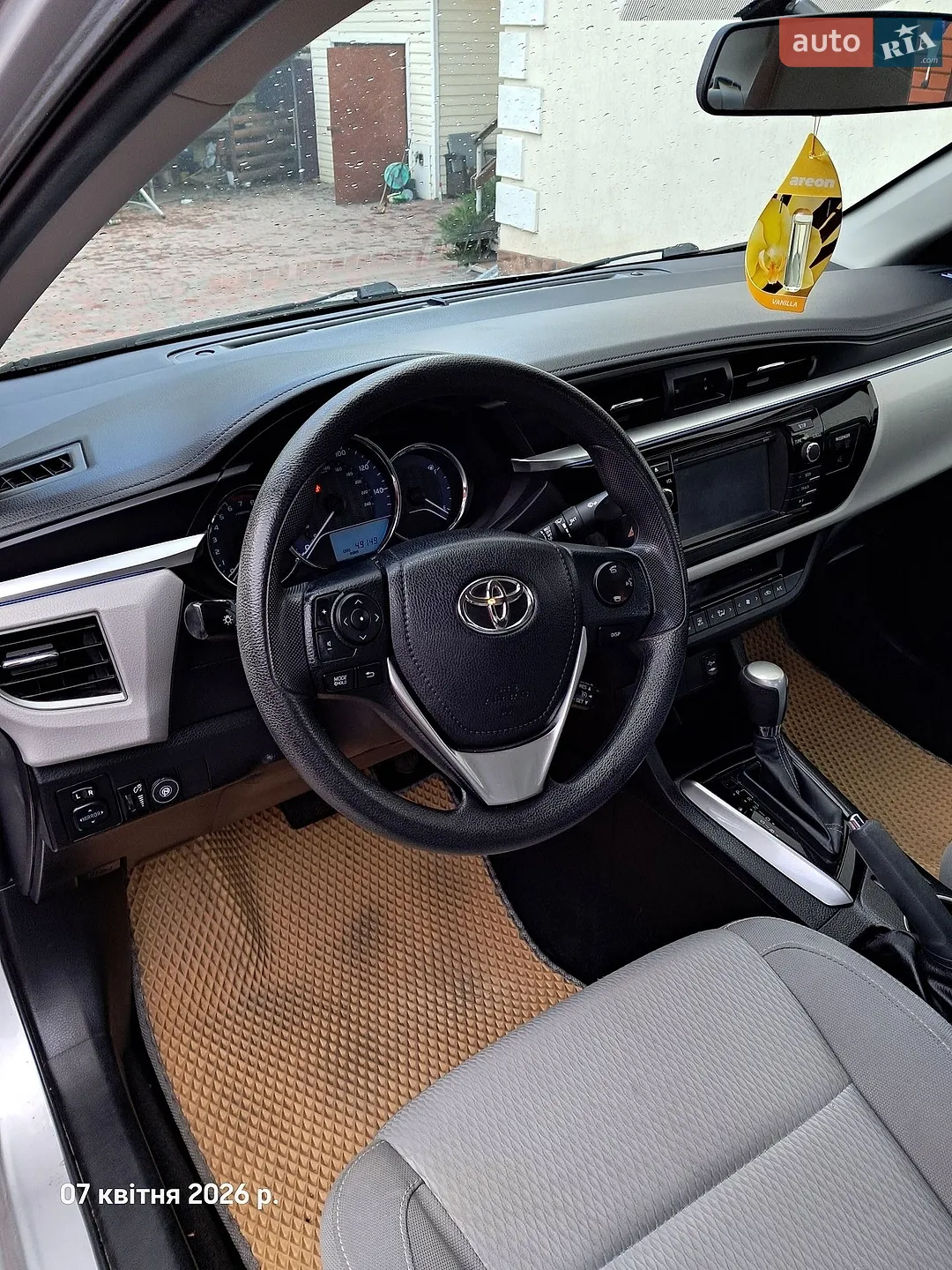 2016 Toyota Corolla - мініатюра 8