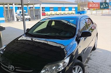 Седан Toyota Corolla 2007 в Бучаче