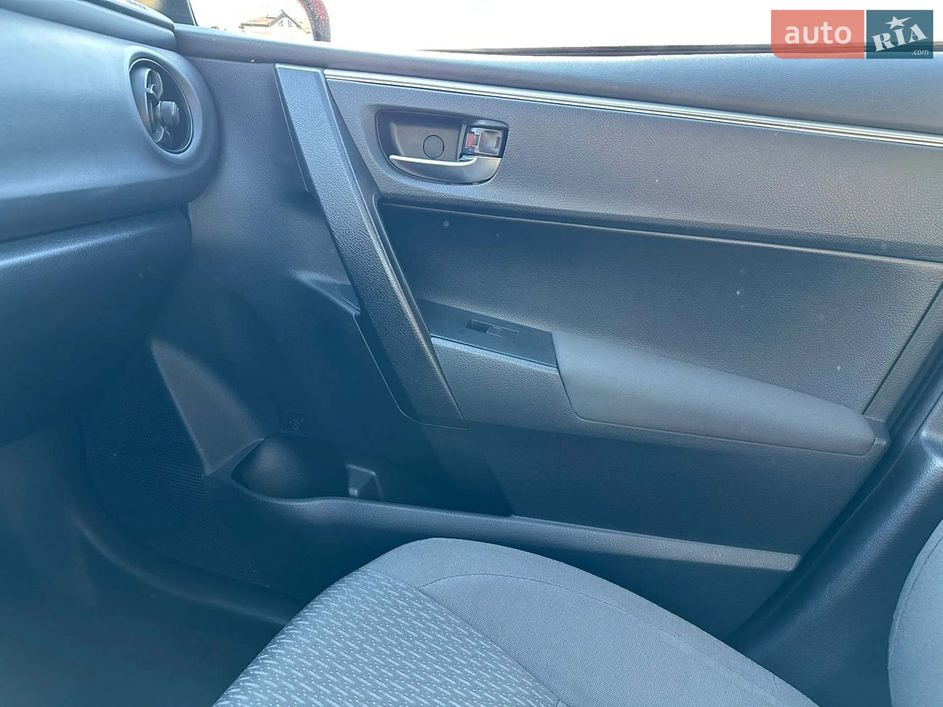 2018 Toyota Corolla - мініатюра 28