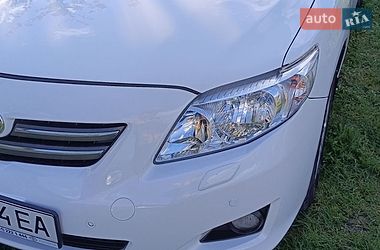 Седан Toyota Corolla 2008 в Тернополі