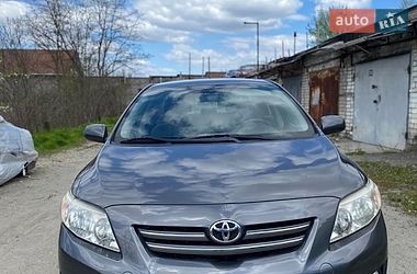 Седан Toyota Corolla 2009 в Днепре