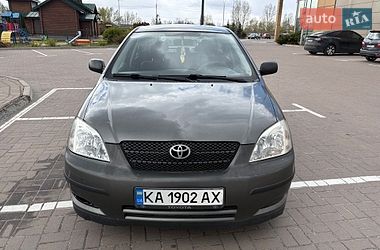 Хэтчбек Toyota Corolla 2002 в Киеве