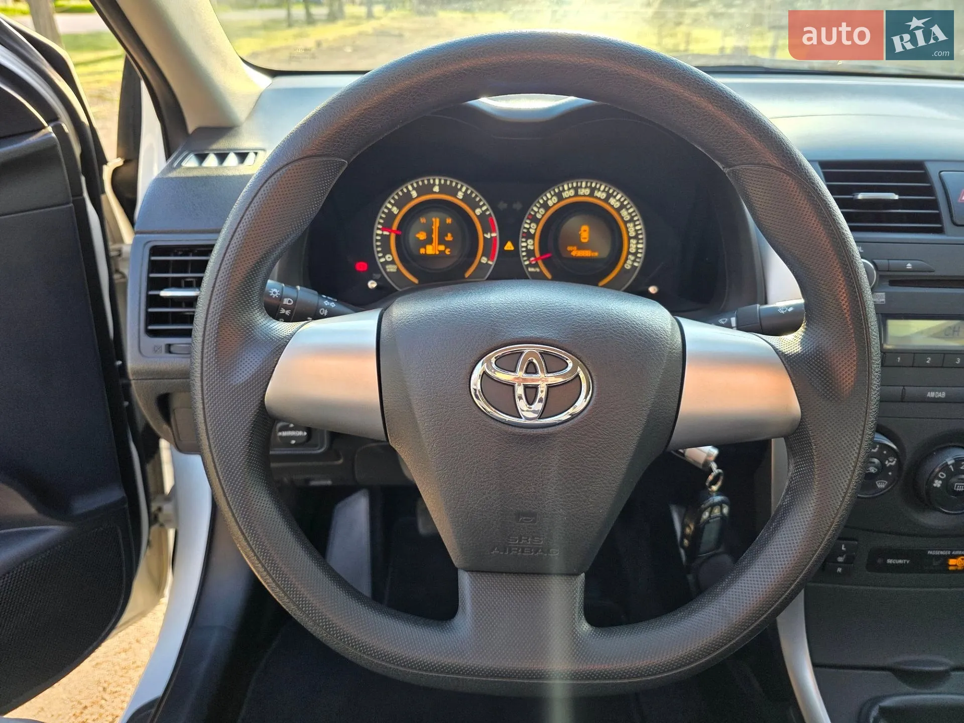 2010 Toyota Corolla - мініатюра 19