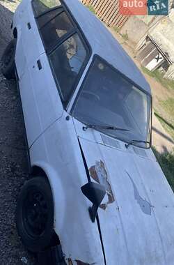 Седан Toyota Corolla 1986 в Одесі