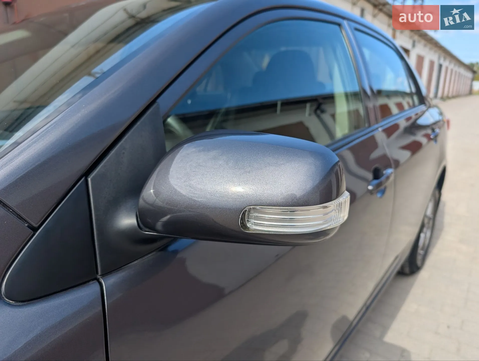 2010 Toyota Corolla - мініатюра 12