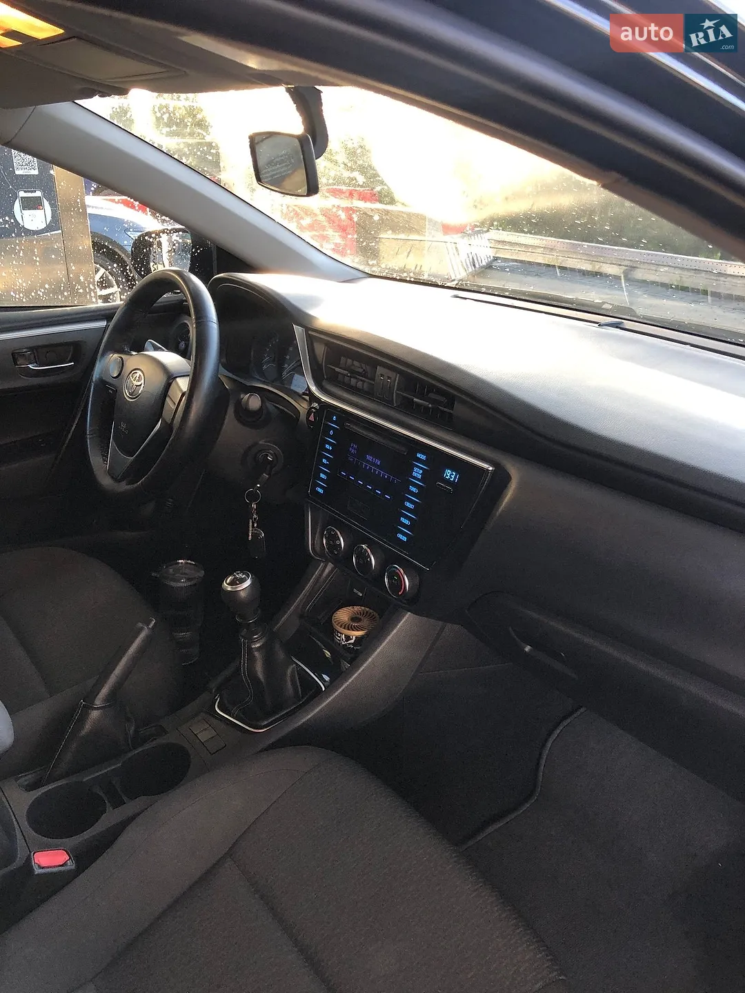 2017 Toyota Corolla - мініатюра 5