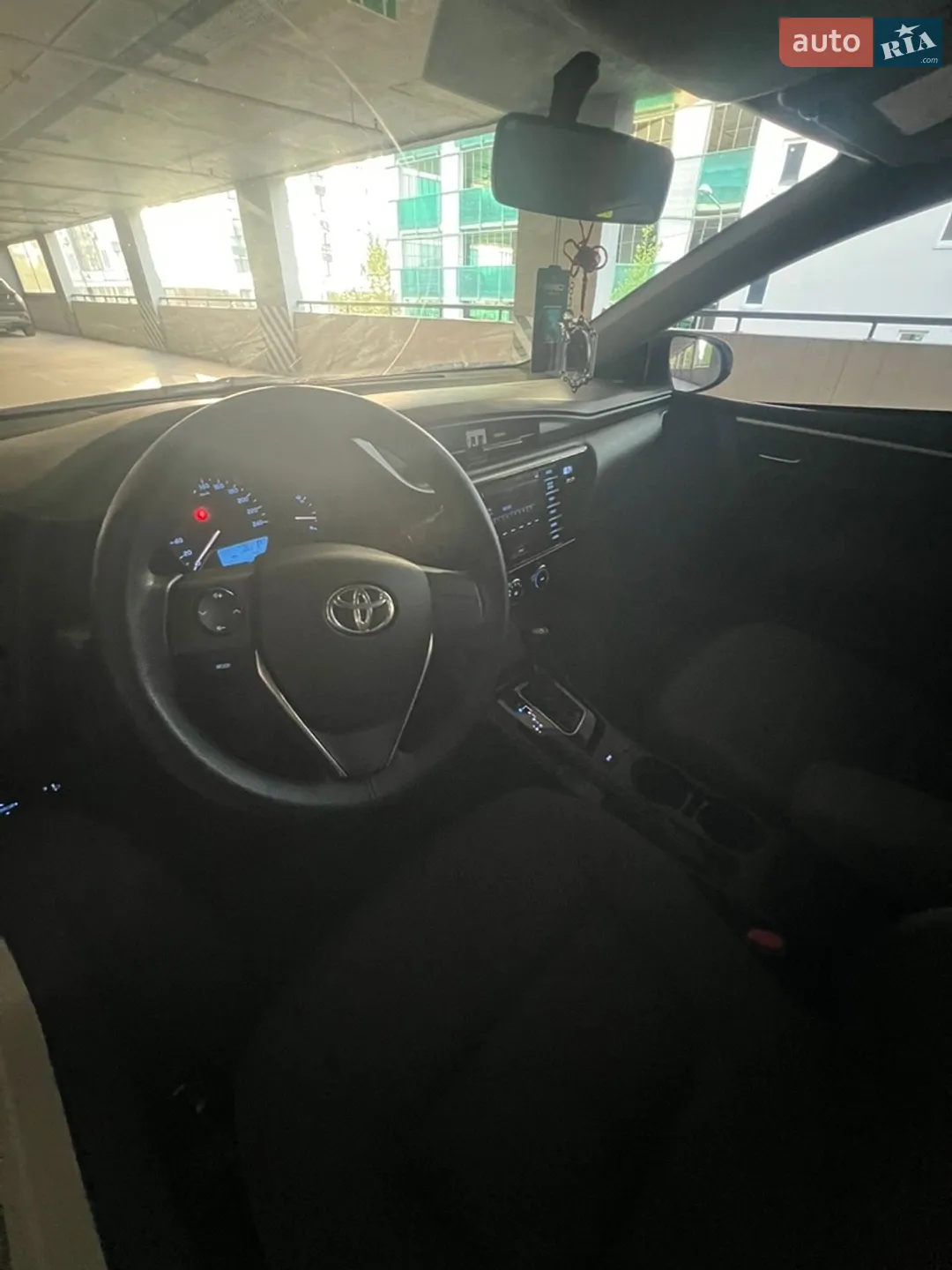 2017 Toyota Corolla - мініатюра 11