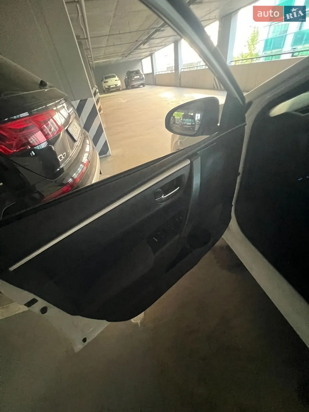 2017 Toyota Corolla - мініатюра 15