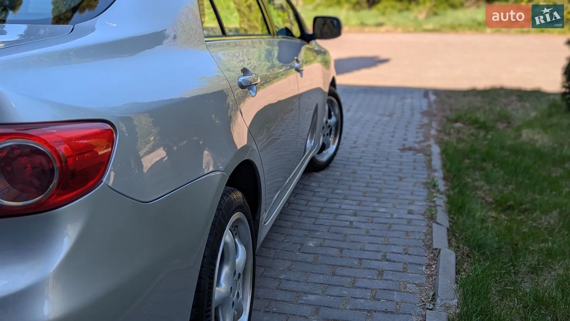 2013 Toyota Corolla - мініатюра 18