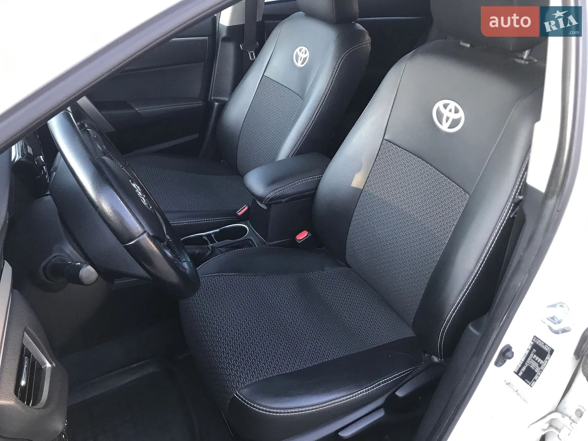 2013 Toyota Corolla - мініатюра 11