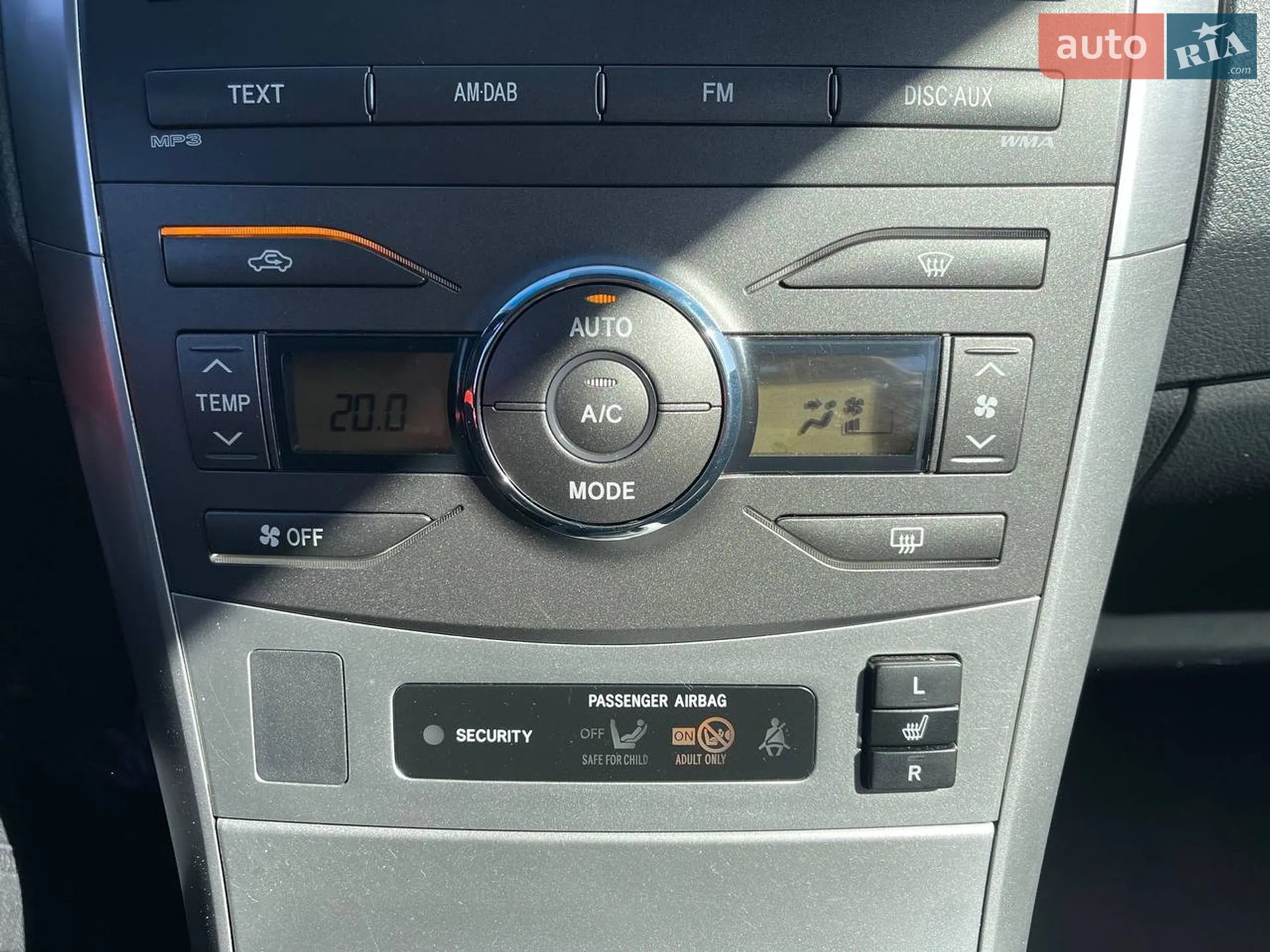 2012 Toyota Corolla - мініатюра 22