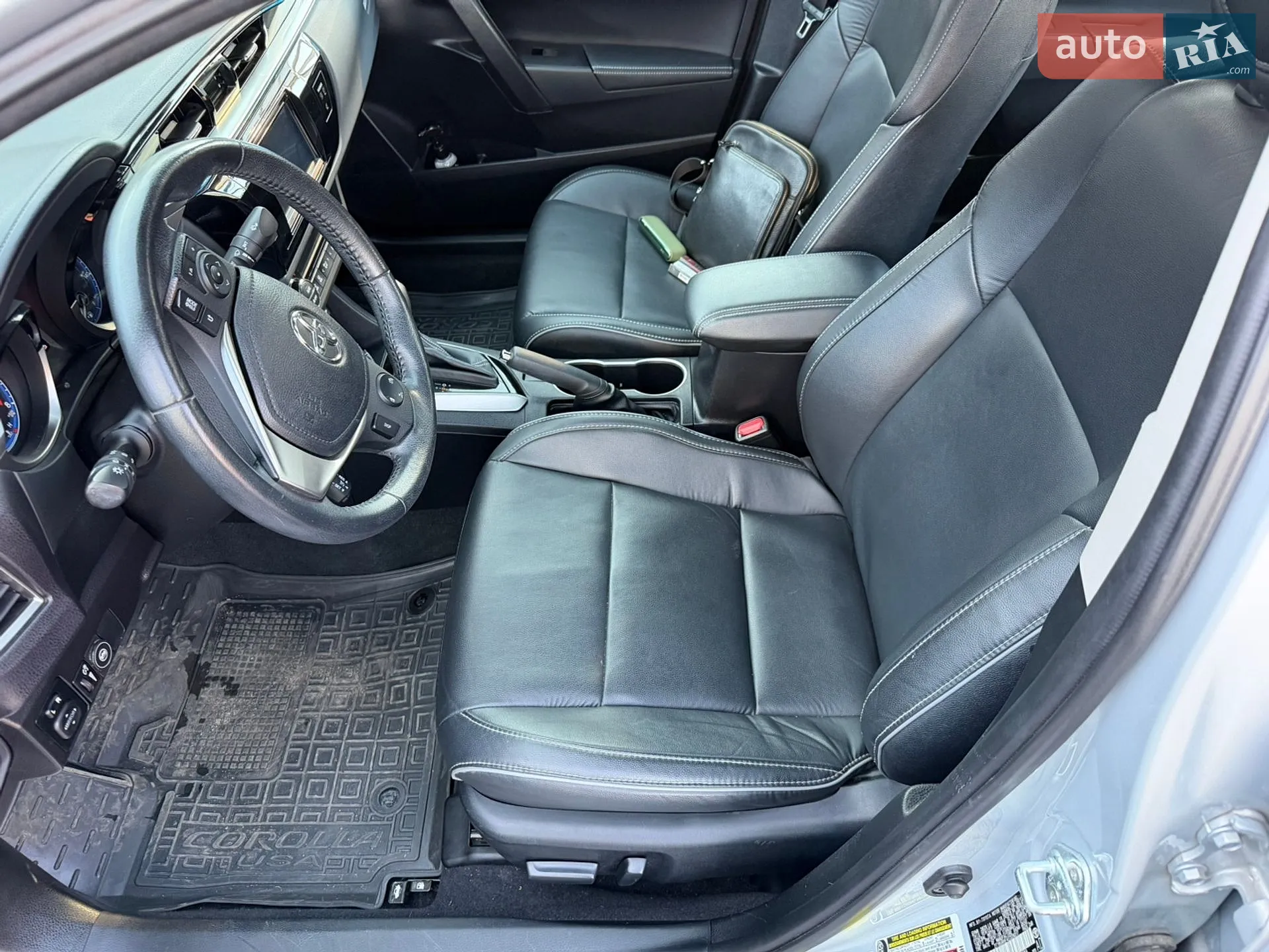 2013 Toyota Corolla - мініатюра 9