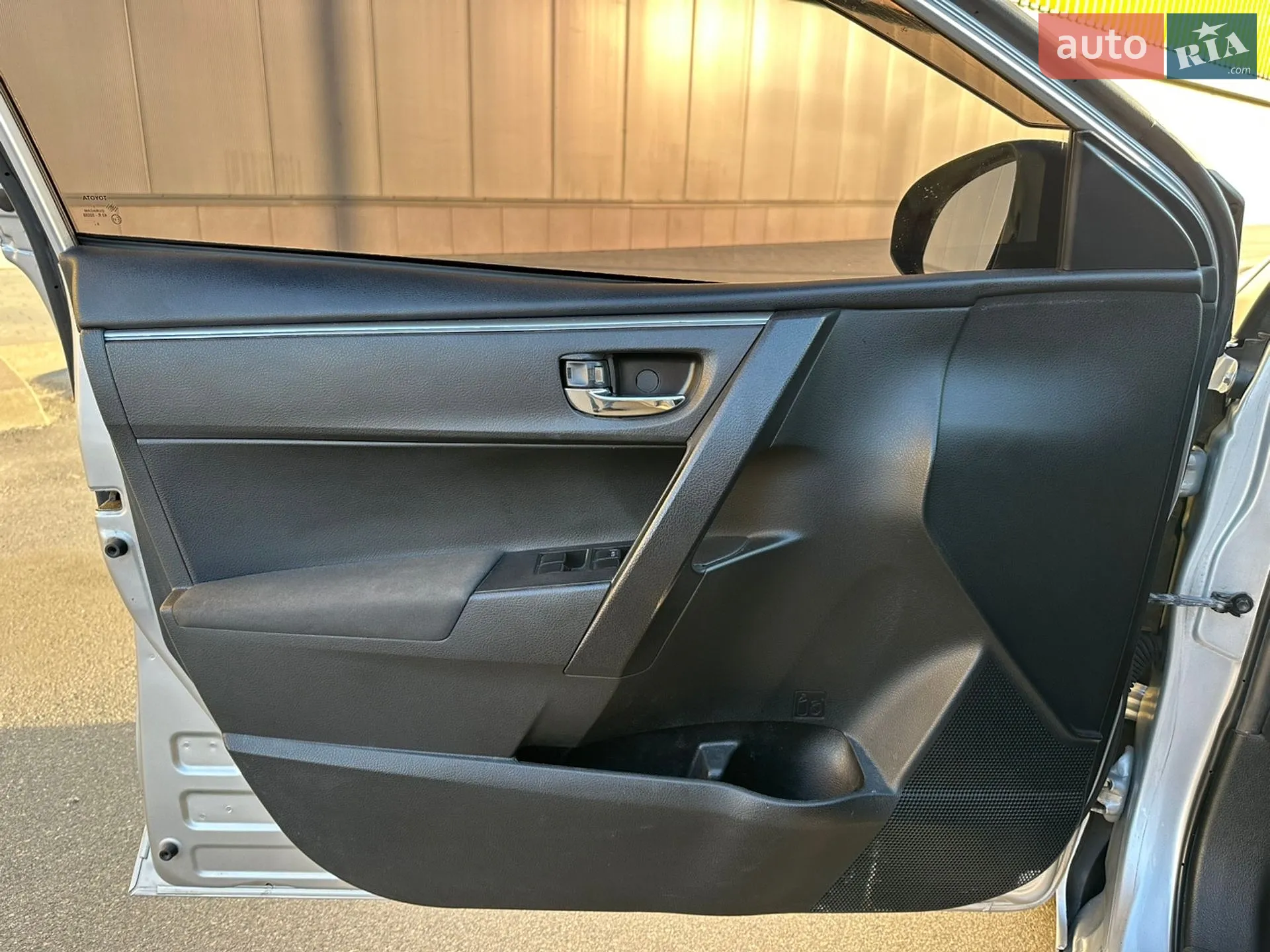 2014 Toyota Corolla - мініатюра 18