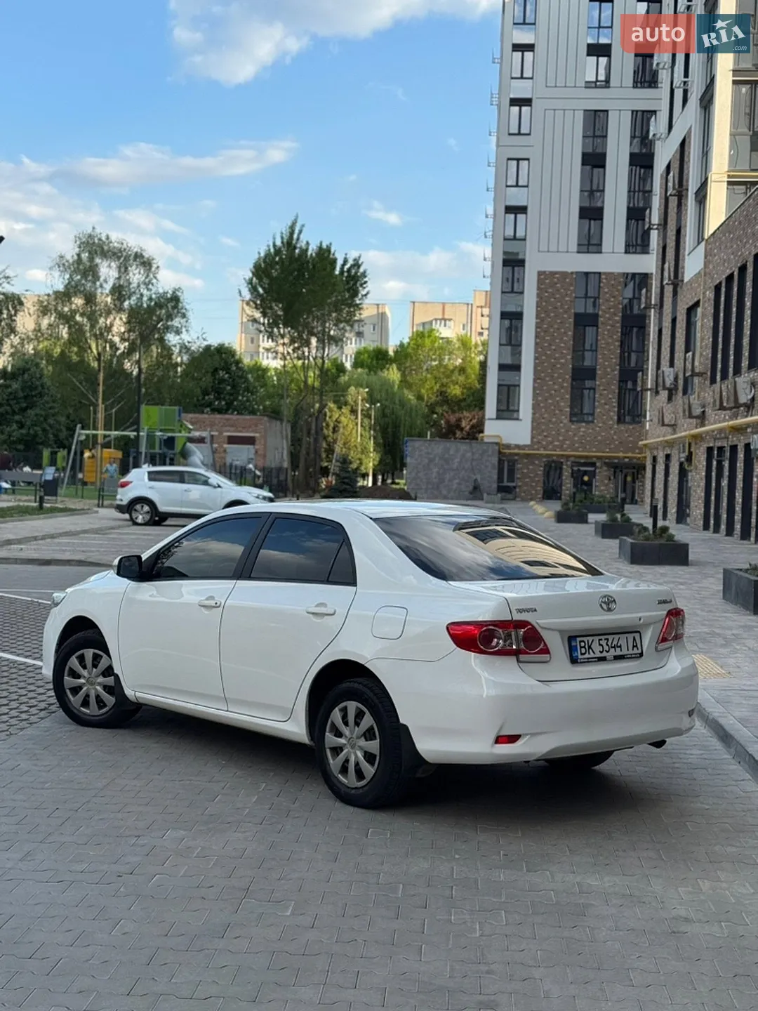 2011 Toyota Corolla - мініатюра 7