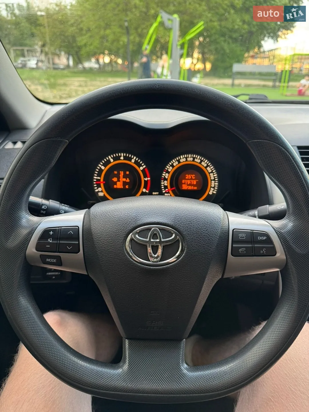 2011 Toyota Corolla - мініатюра 19