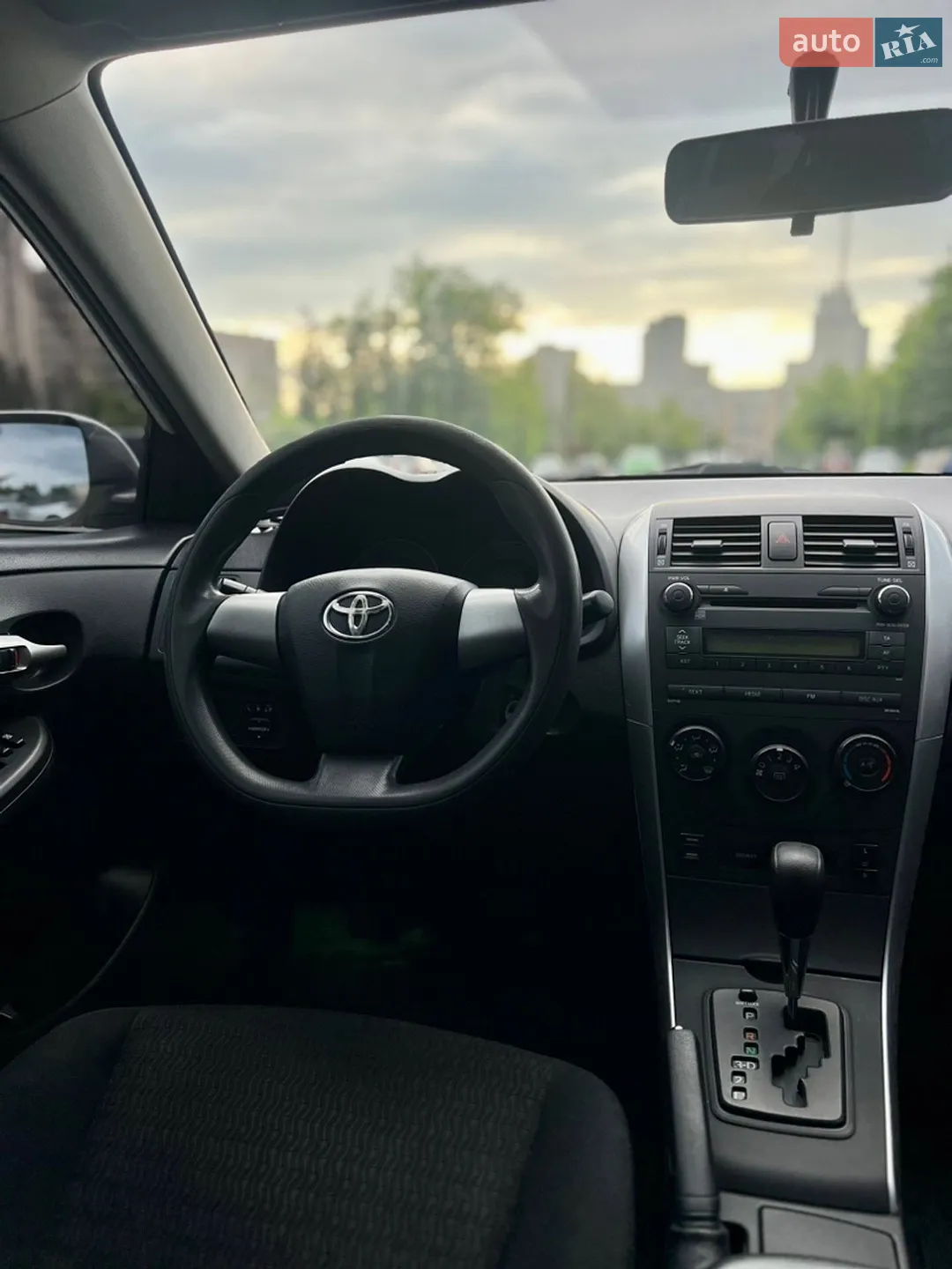 2011 Toyota Corolla - мініатюра 19
