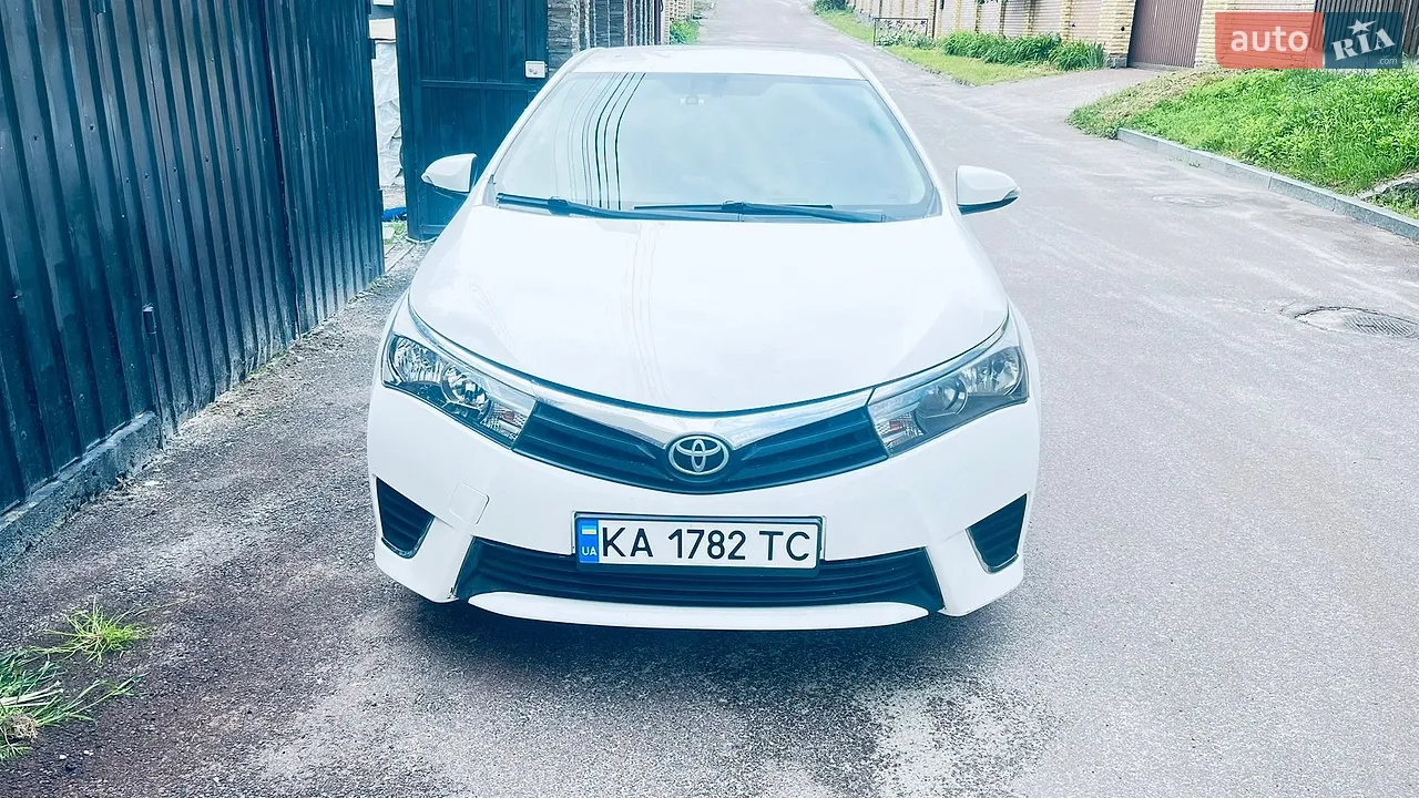 2013 Toyota Corolla - мініатюра 9