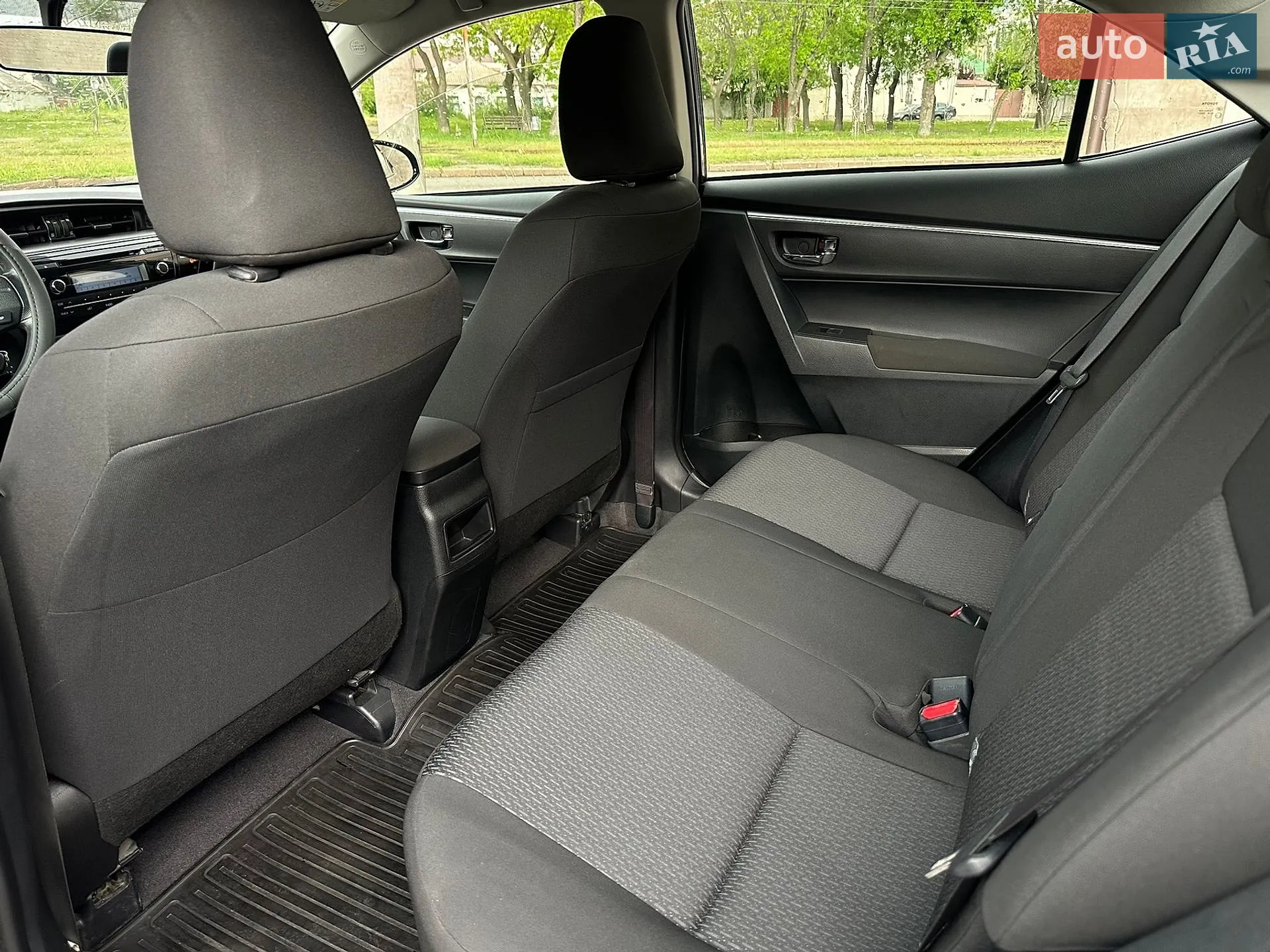 2013 Toyota Corolla - мініатюра 23