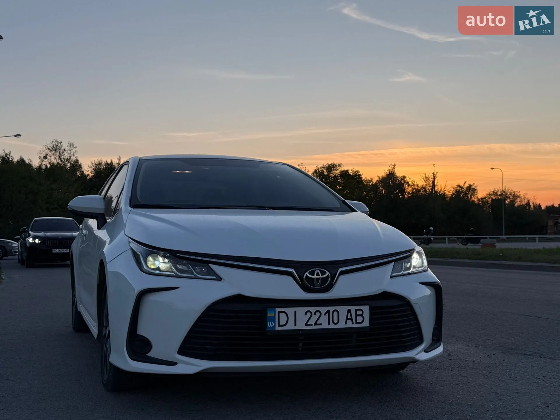2020 Toyota Corolla - фото 1