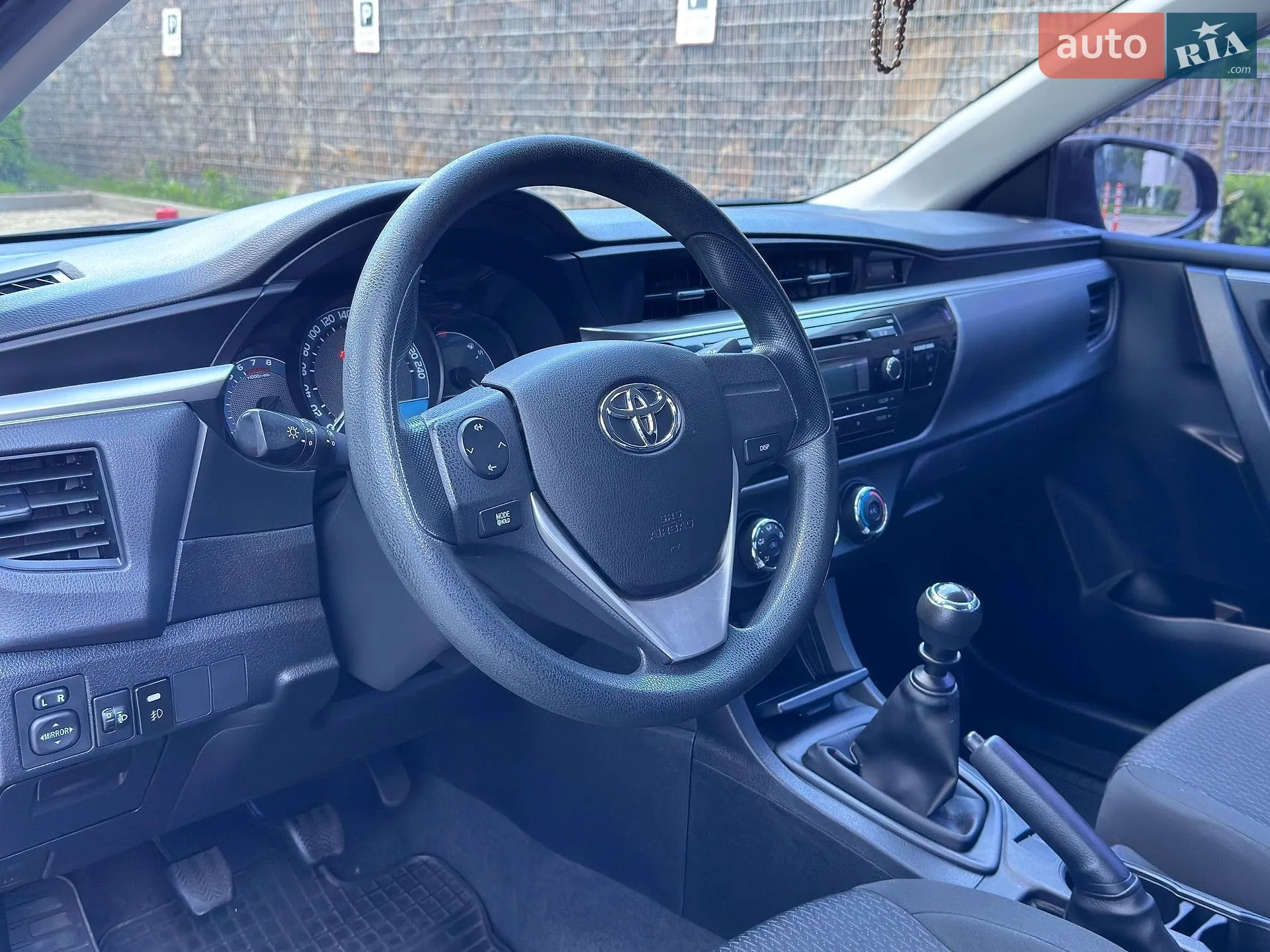 2013 Toyota Corolla - мініатюра 9