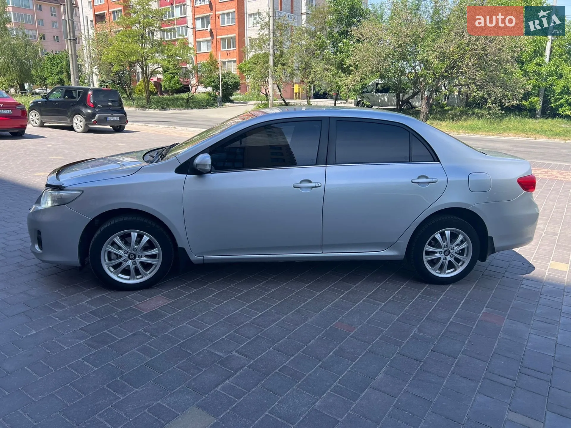 2011 Toyota Corolla - мініатюра 6