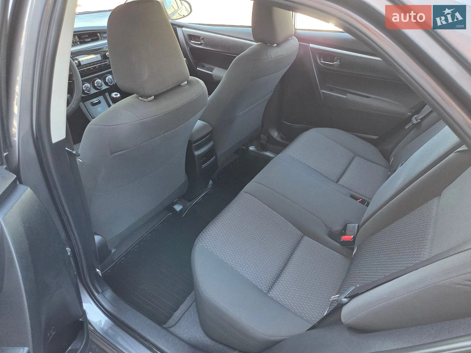 2013 Toyota Corolla - мініатюра 37