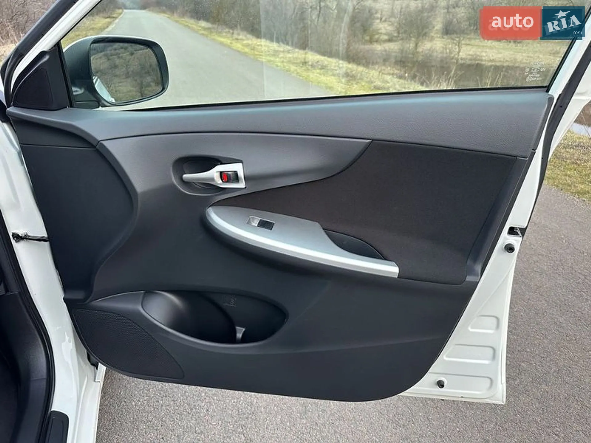 2011 Toyota Corolla - мініатюра 41