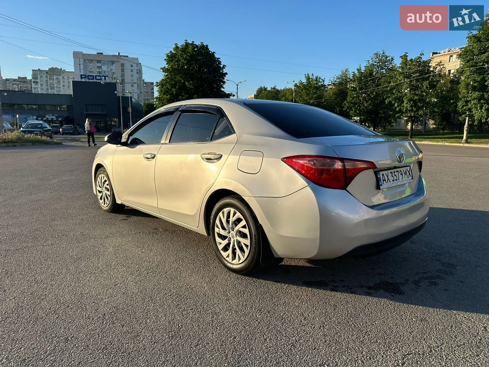 2018 Toyota Corolla - мініатюра 16