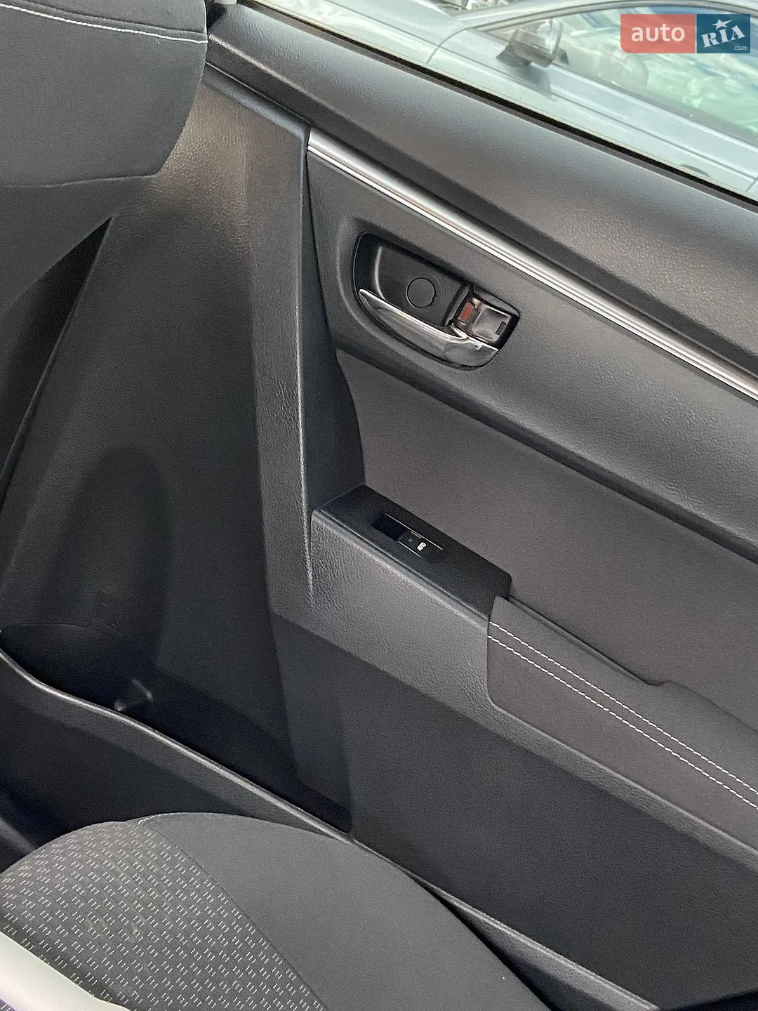 2015 Toyota Corolla - мініатюра 22