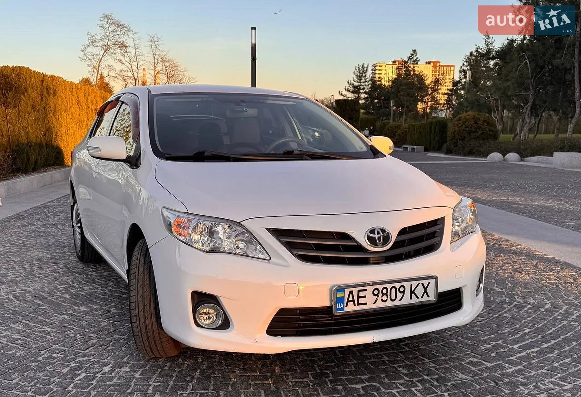2011 Toyota Corolla - мініатюра 2