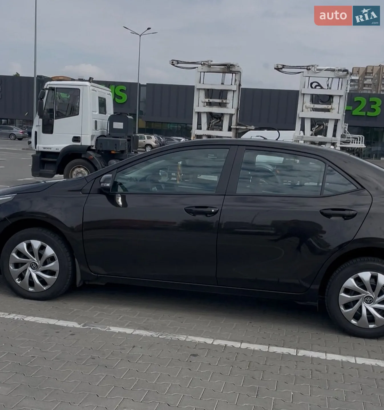 2015 Toyota Corolla - мініатюра 7