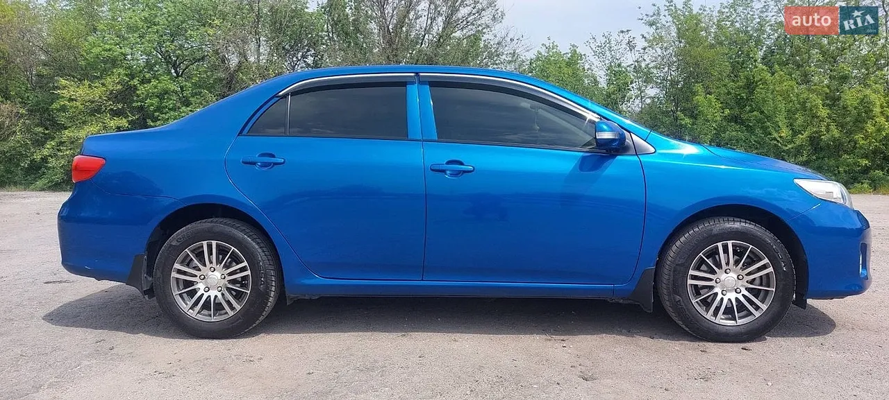 2011 Toyota Corolla - мініатюра 23