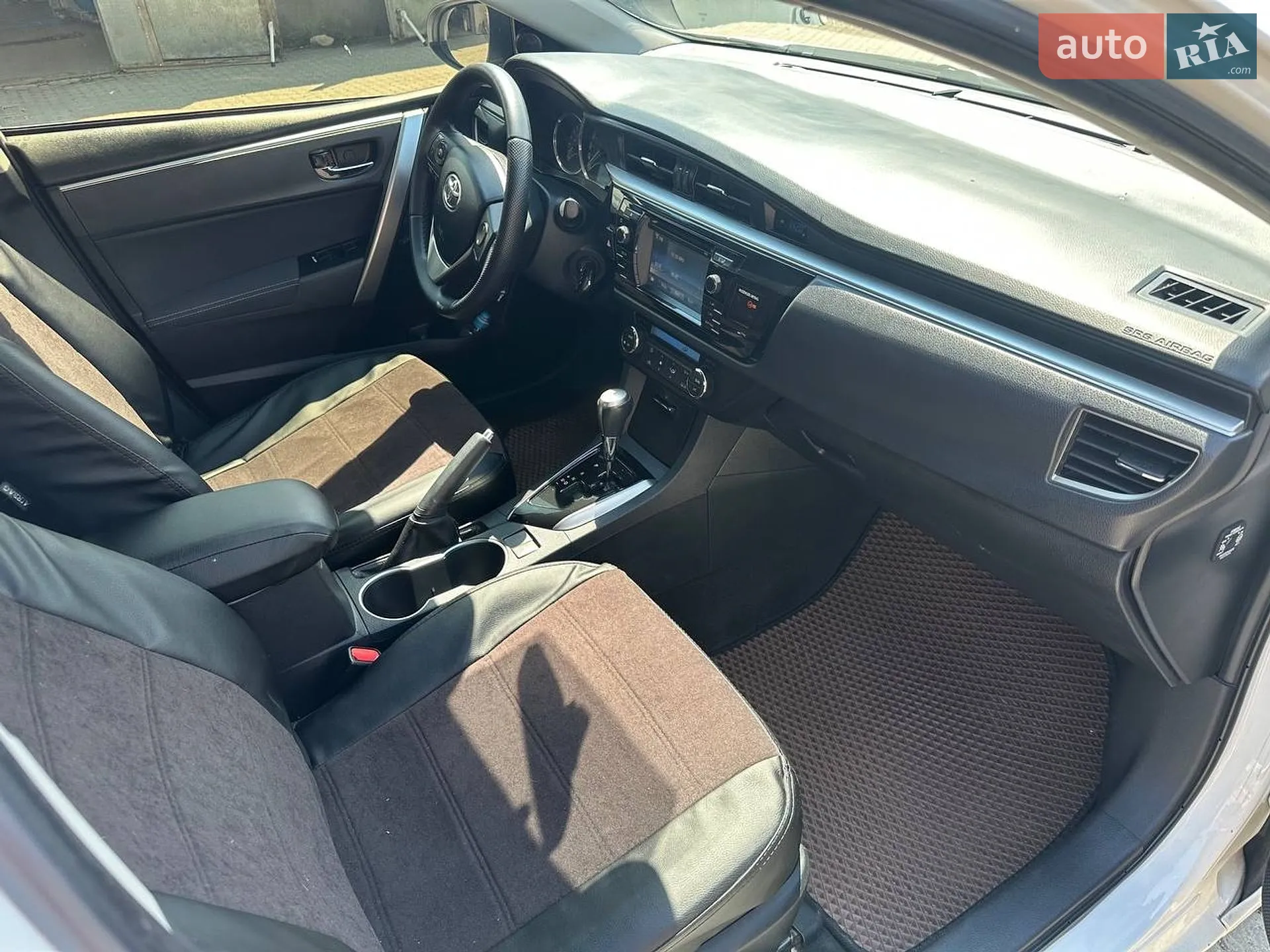 2015 Toyota Corolla - мініатюра 10